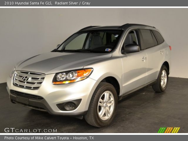2010 Hyundai Santa Fe GLS in Radiant Silver