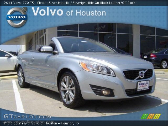 2011 Volvo C70 T5 in Electric Silver Metallic