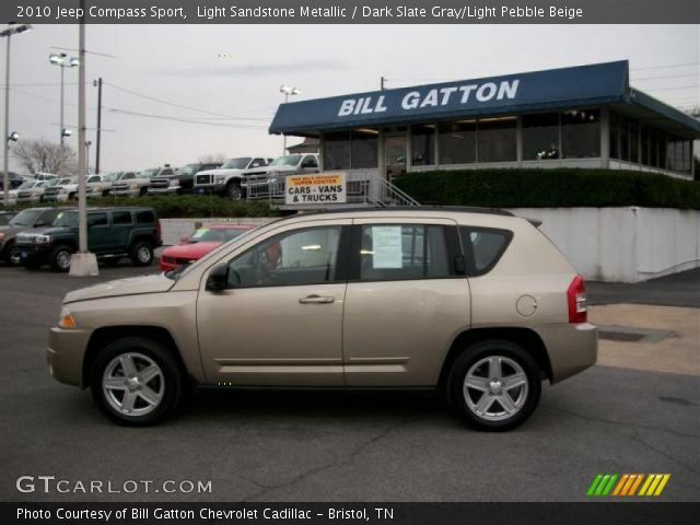 2010 Jeep Compass Sport in Light Sandstone Metallic