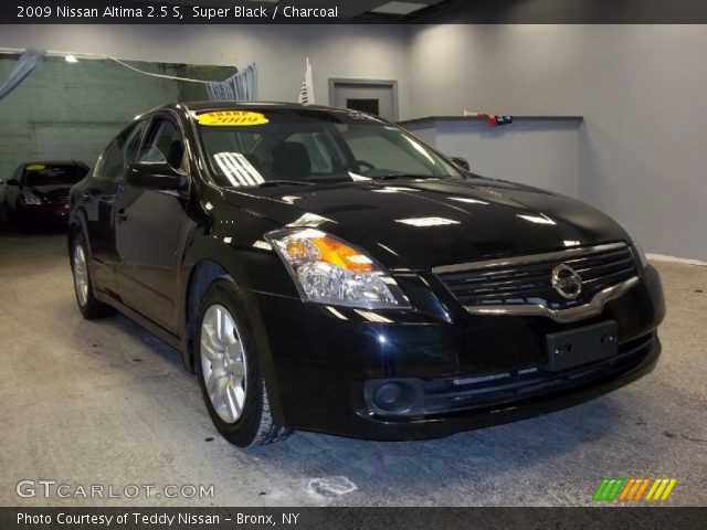 2009 Nissan Altima 2.5 S in Super Black