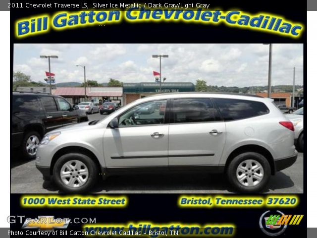 2011 Chevrolet Traverse LS in Silver Ice Metallic