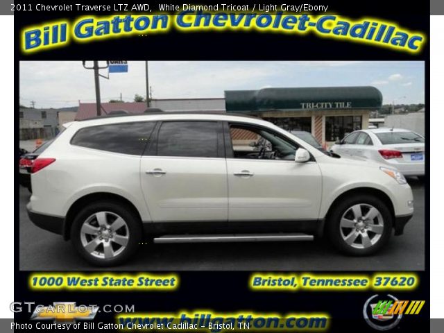 2011 Chevrolet Traverse LTZ AWD in White Diamond Tricoat
