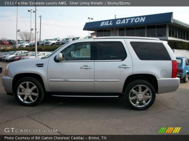 2011 Cadillac Escalade Luxury AWD in Silver Lining Metallic