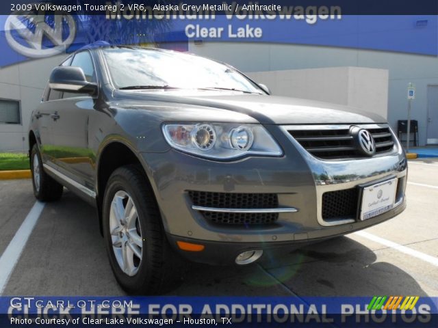 2009 Volkswagen Touareg 2 VR6 in Alaska Grey Metallic