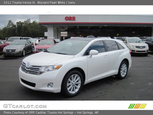 2011 Toyota Venza I4 in Blizzard Pearl White