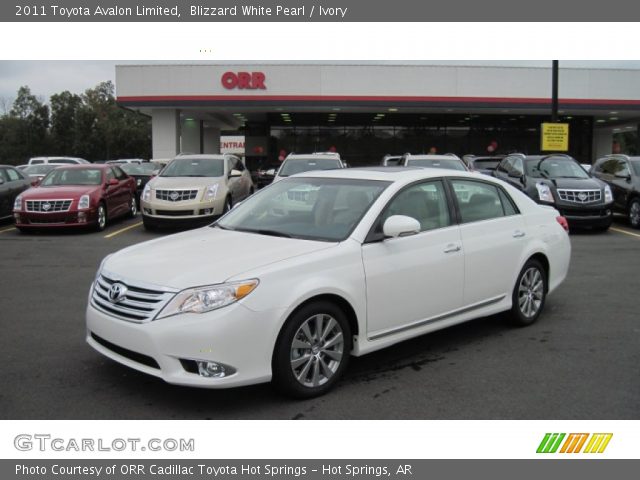 2011 Toyota Avalon Limited in Blizzard White Pearl