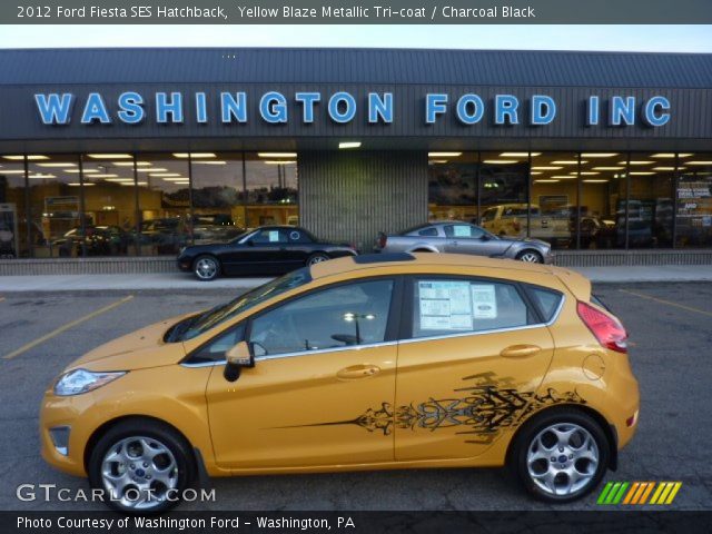 2012 Ford Fiesta SES Hatchback in Yellow Blaze Metallic Tri-coat