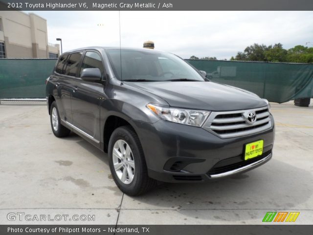 2012 Toyota Highlander V6 in Magnetic Gray Metallic