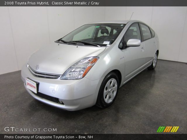 2008 Toyota Prius Hybrid in Classic Silver Metallic