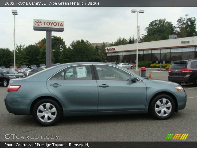 2009 Toyota Camry LE in Aloe Green Metallic