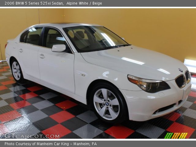 2006 BMW 5 Series 525xi Sedan in Alpine White