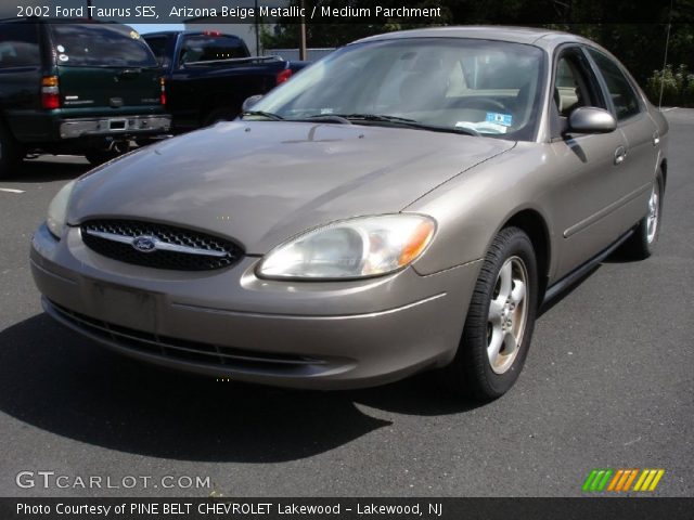 2002 Ford Taurus SES in Arizona Beige Metallic
