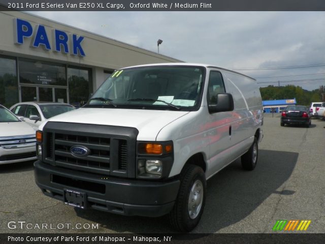 2011 Ford E Series Van E250 XL Cargo in Oxford White