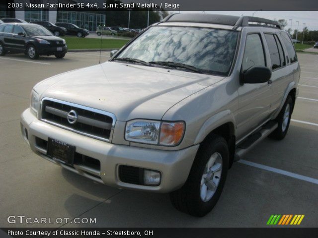 2003 Nissan Pathfinder SE 4x4 in Sunlit Sand Metallic