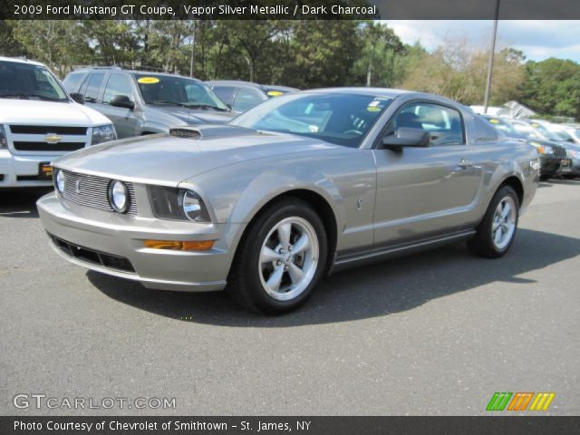 2009 Ford Mustang GT Coupe in Vapor Silver Metallic