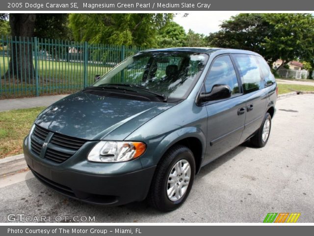 2005 Dodge Caravan SE in Magnesium Green Pearl