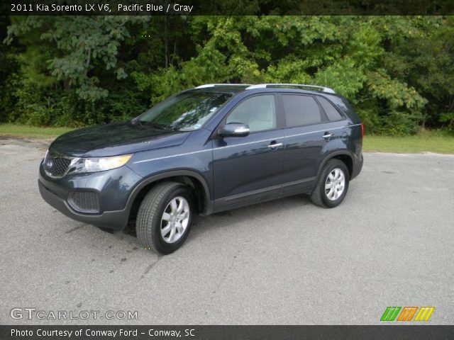 2011 Kia Sorento LX V6 in Pacific Blue