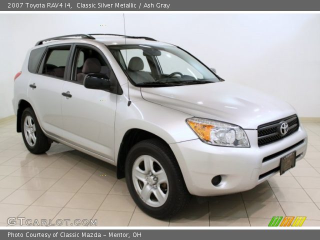 2007 Toyota RAV4 I4 in Classic Silver Metallic