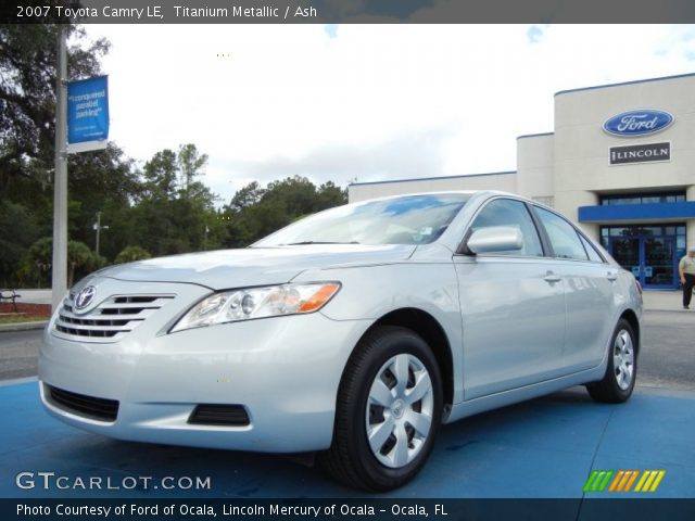 2007 Toyota Camry LE in Titanium Metallic