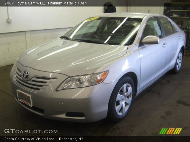 2007 Toyota Camry LE in Titanium Metallic