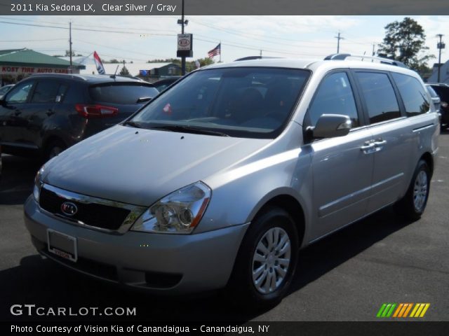 2011 Kia Sedona LX in Clear Silver