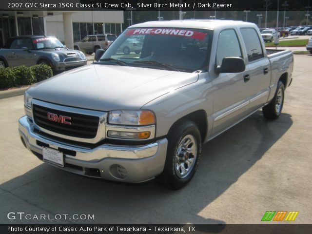 2007 GMC Sierra 1500 Classic SL Crew Cab in Silver Birch Metallic