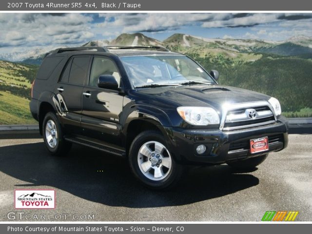 2007 Toyota 4Runner SR5 4x4 in Black