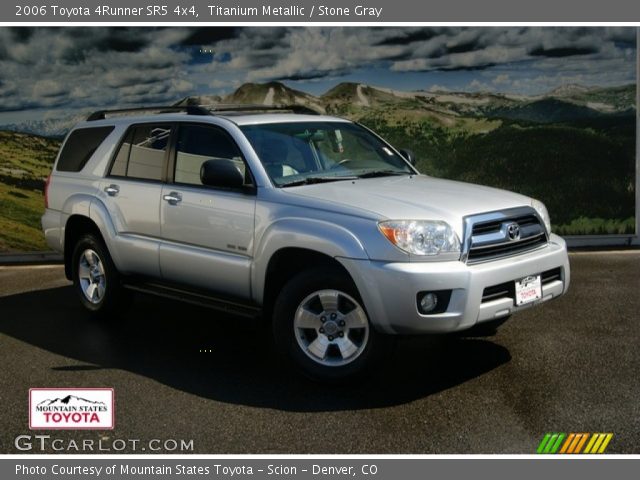 2006 Toyota 4Runner SR5 4x4 in Titanium Metallic