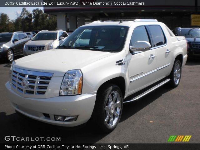 2009 Cadillac Escalade EXT Luxury AWD in White Diamond