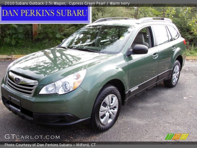 2010 Subaru Outback 2.5i Wagon in Cypress Green Pearl