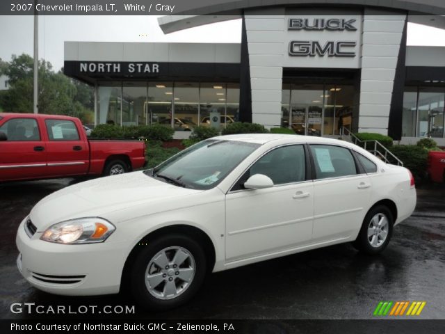 2007 Chevrolet Impala LT in White