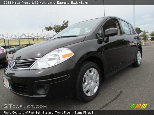 2011 Nissan Versa 1.8 S Hatchback in Espresso Black