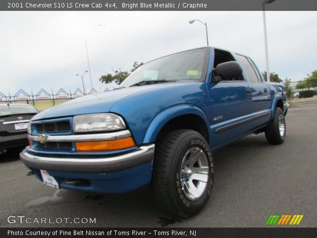 2001 Chevrolet S10 LS Crew Cab 4x4 in Bright Blue Metallic