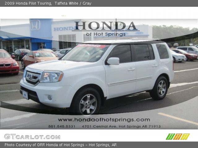 2009 Honda Pilot Touring in Taffeta White