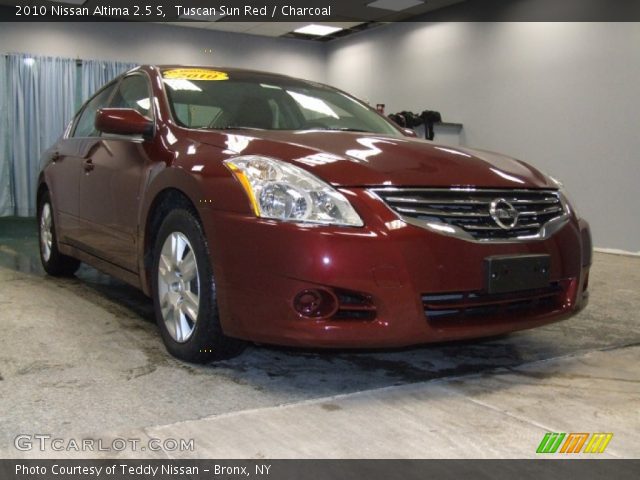 2010 Nissan Altima 2.5 S in Tuscan Sun Red
