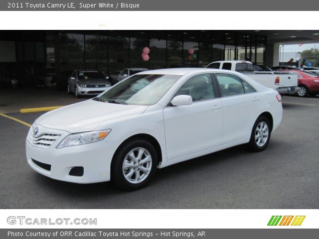 2011 Toyota Camry LE in Super White