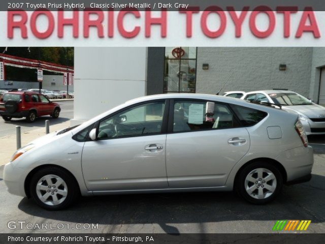2007 Toyota Prius Hybrid in Classic Silver Metallic