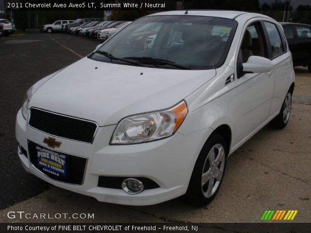 2011 Chevrolet Aveo Aveo5 LT in Summit White