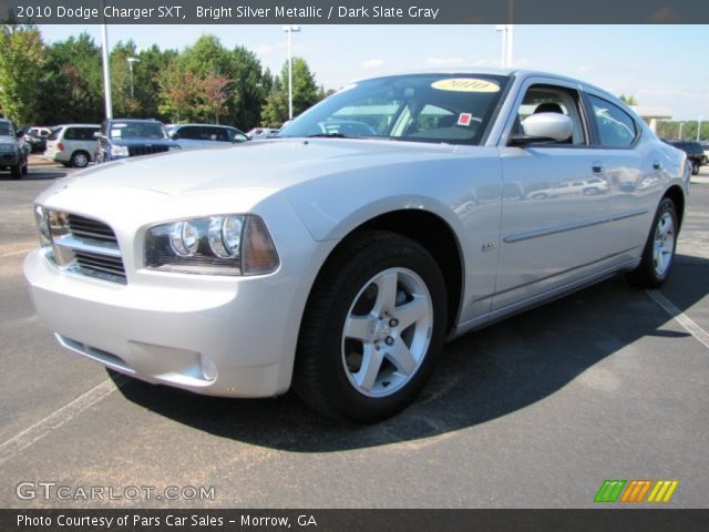 2010 Dodge Charger SXT in Bright Silver Metallic