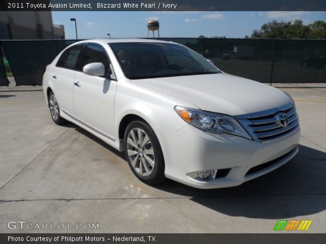 2011 Toyota Avalon Limited in Blizzard White Pearl