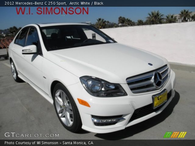 2012 Mercedes-Benz C 250 Sport in Arctic White
