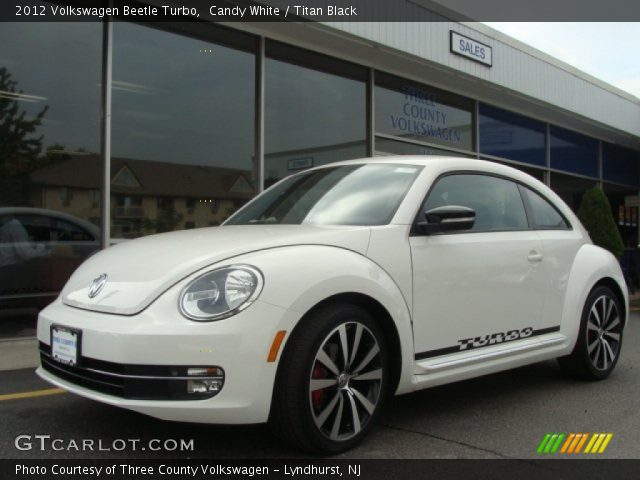 2012 Volkswagen Beetle Turbo in Candy White