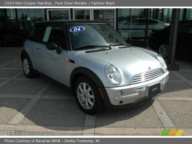 2004 Mini Cooper Hardtop in Pure Silver Metallic