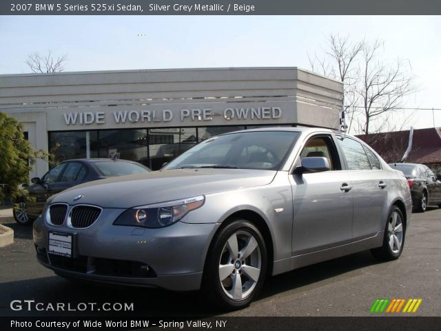 2007 BMW 5 Series 525xi Sedan in Silver Grey Metallic