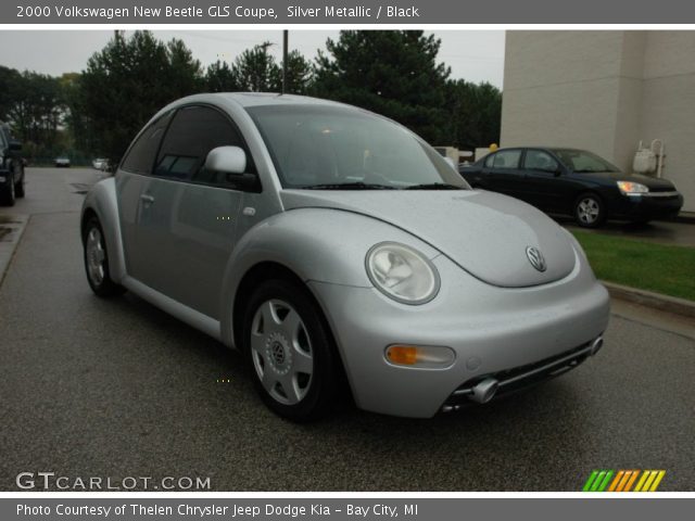 2000 Volkswagen New Beetle GLS Coupe in Silver Metallic