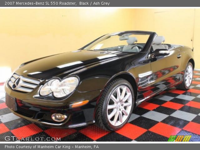 2007 Mercedes-Benz SL 550 Roadster in Black