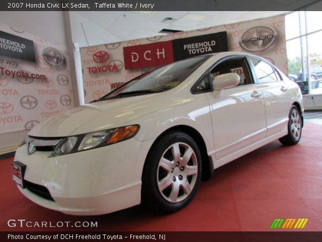 2007 Honda Civic LX Sedan in Taffeta White