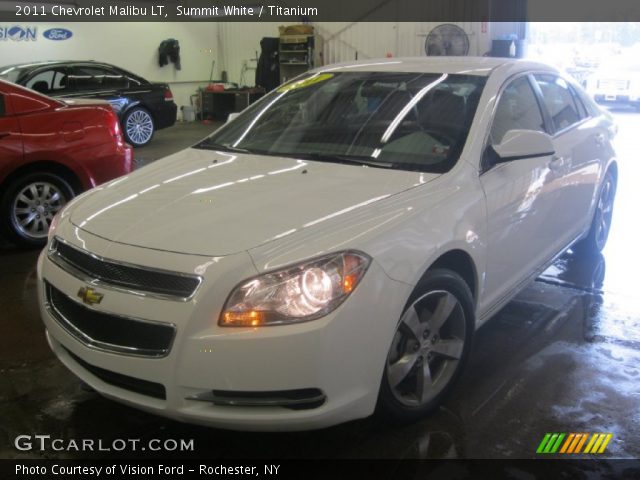 2011 Chevrolet Malibu LT in Summit White