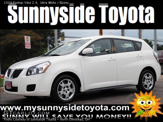 2009 Pontiac Vibe 2.4 in Ultra White