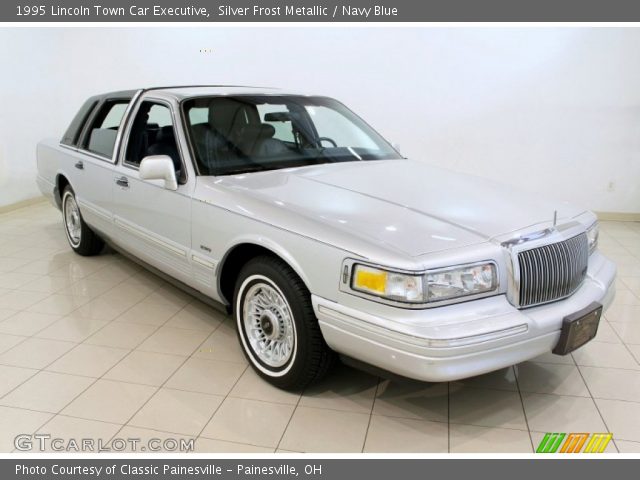 1995 Lincoln Town Car Executive in Silver Frost Metallic